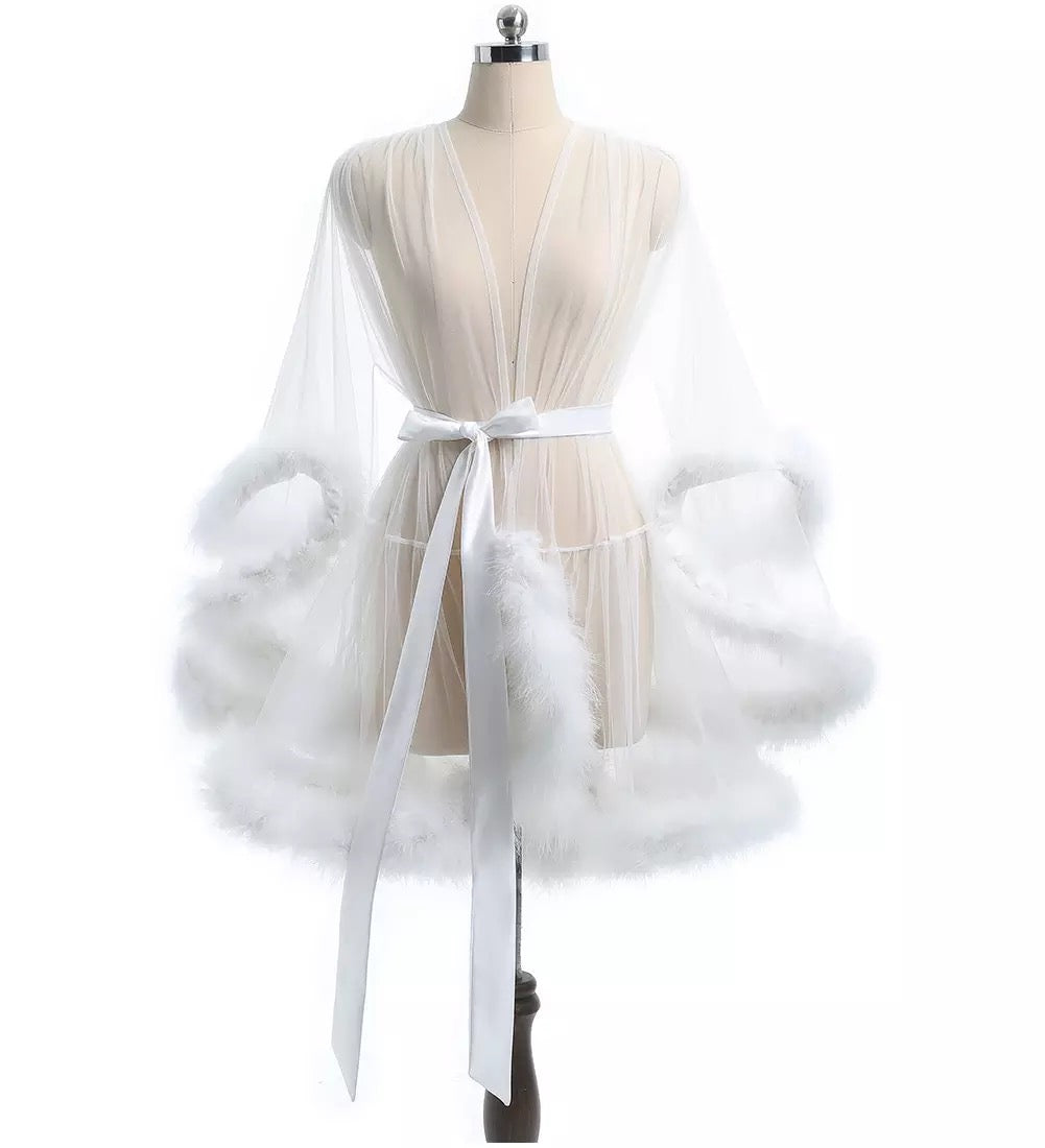 Rita Lace Gown White